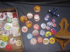 lot 546 image: Local event buttons, airplane shape...