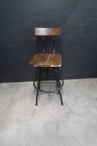 lot 23 image: BAR STOOL