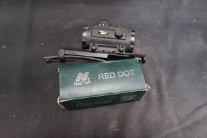 lot 86 image: RED DOT SIGHTS