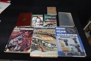 lot 91 image: GUNS AND HUNTING BOOKS