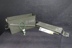 lot 104 image: AMMO BOX