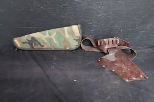 lot 109 image: GUN CASES