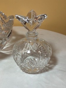 lot 57 image: Two Vintage Cut Glass Pieces