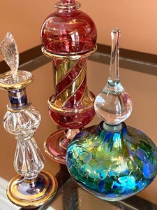 lot 77 image: Three Art Glass Perfume Bottles