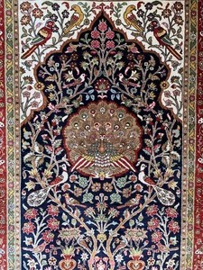 lot 2 image: Turkish Silk HandmadeTextile