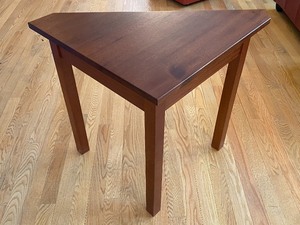 lot 95 image: Handcrafted Triangular Shaped Accent Table