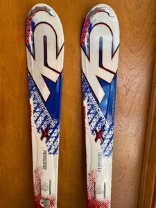 lot 123 image: Pair of Interceptor Apache Skis
