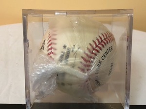 lot 136 image: Signed Baseball by Johnny Podress