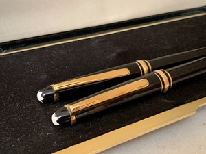 lot 178 image: Mont Blanc Pens