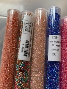 lot 189 image: Seed Beads for CraftingJewelry Making