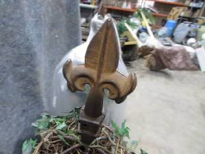 lot 15 image: (2) Decorative Plant Pieces