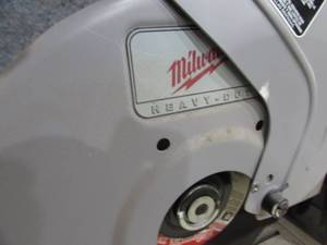 lot 39 image: Milwaukee Heavy Duty Chop Saw