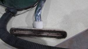 lot 50 image: 12 Gallon Shop Vac