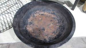 lot 59 image: Small Charcoal Grill