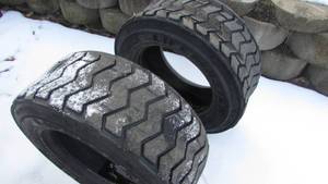 lot 75 image: (2) Skid Loader Tires