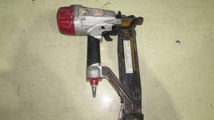 lot 96 image: Pneumatic Maxco Crown Stapler