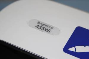 lot 13 image: Epson BrightLink 455Wi WXGA Ultra Short-Throw Projector  Projection System