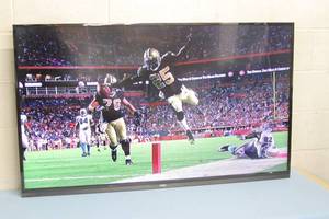 lot 40 image: NEC E554 Commercial Grade LED Edge-Lit 55 1080p High Definition LED TV  Television  Monitor  Display