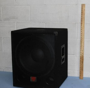 lot 101 image: Rockville RPG-15 15 Professional Powered Active 1000-Watt 2-Way DJ PA Speaker