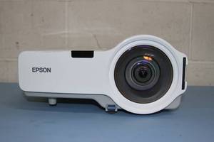 lot 139 image: Epson PowerLite 410W Widescreen Short-Throw Multimedia Projector