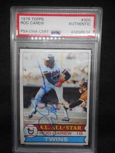 lot 12 image: PSADNA Authentic 1979 Topps Rod Carew Autograph Baseball Card