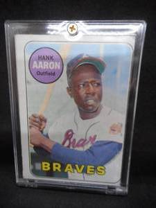 lot 15 image: 1969 Topps Hank Aaron #100 HOFer Rough Condition