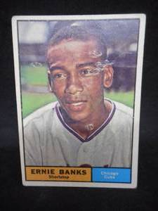 lot 42 image: 1961 Topps Ernie Banks #350 Rough Condition Chicago Cubs