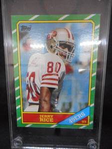 lot 58 image: 1986 Topps Jerry Rice Rookie Card #161 Excellent Condition LK