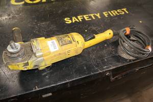 lot 114 image: DeWalt D28494 Heavy Duty Angle Grinder