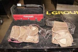 lot 124 image: Tool Bags and Belts