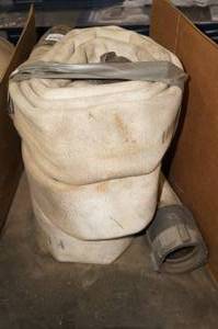 lot 135 image: 3 Trash Hoses