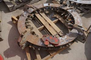 lot 40 image: Dearman Pipe Rim Clamp - 34