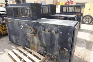 lot 30 image: Industrial Tool Box for Flat Bed Truck