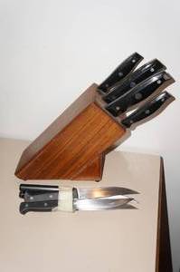 Emeril Cutlery Set in Wood Block, Steak Knives
