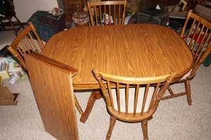 Wood Dining Table with Leaf and 4 Chairs