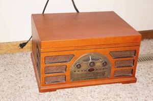 Crosley AMFMCDCassetteRecord Player