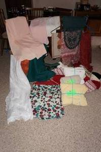 Tablecloths, Sheets, Linens