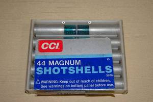 lot 14 image: 10 CCI .44 Magnum Shotshells Ammo
