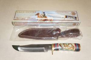 lot 33 image: New Chipaway Classic Eagle Hunter Fixed Blade Knife