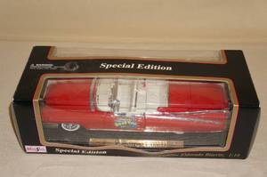lot 102 image: Special Edition Maisto Cadillac Eldorado 118 Scale Die Cast Car