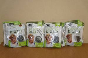 lot 154 image: ARK Naturals Gentle Digest Dog Treats