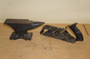 lot 143 image: Anvil and a Hand Plane