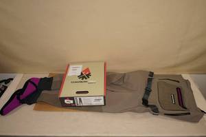 lot 164 image: NEW Womens Compass 360 Medium Waders