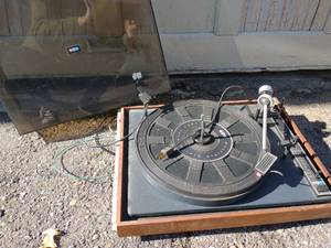BIC Turntable Record Player