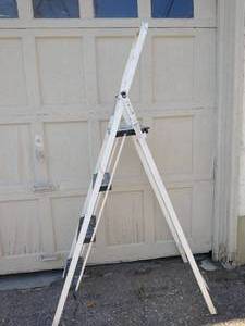 Step Ladder