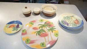 lot 6 image: Dishes