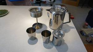 lot 8 image: New Stainless Steel Coffee Pot, Cream Holder & 2 Silver Cups