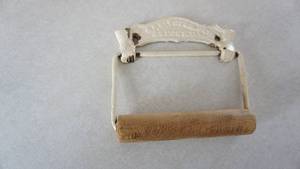 lot 73 image: Vintage Toilet Paper Holder