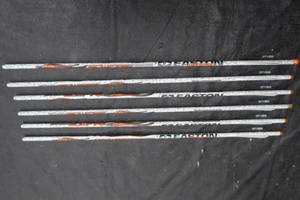 lot 10 image: CROSSBOW ARROWS