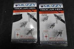 lot 18 image: MUZZY BROADHEADS